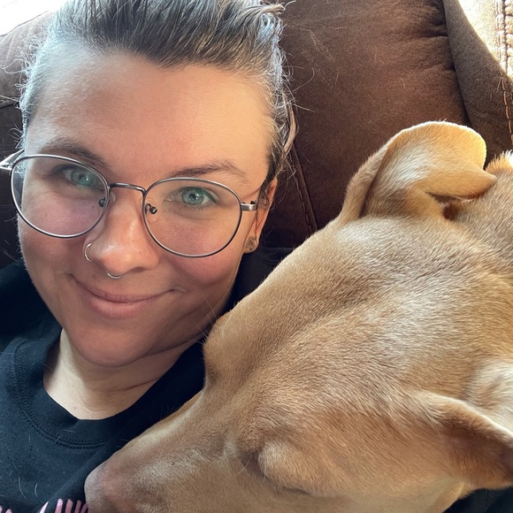 Meet your Posher, Asya - Picture 6 of 10